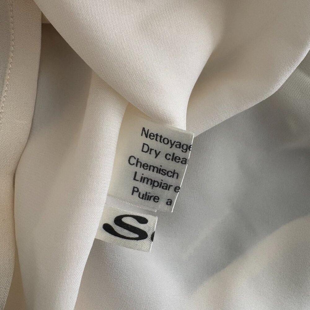 Vintage Ivory Silk Chanel Blouse Size 40 (Euro) - Picture 6 of 10